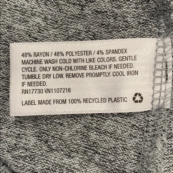 A New Day Cold Shoulder Sweater Size Small - Picture 6 of 6